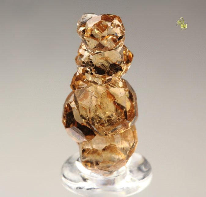 gem GARNET var. GROSSULAR