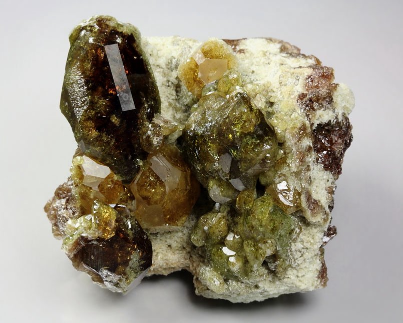 gem GARNET var. GROSSULAR, gem VESUVIANITE