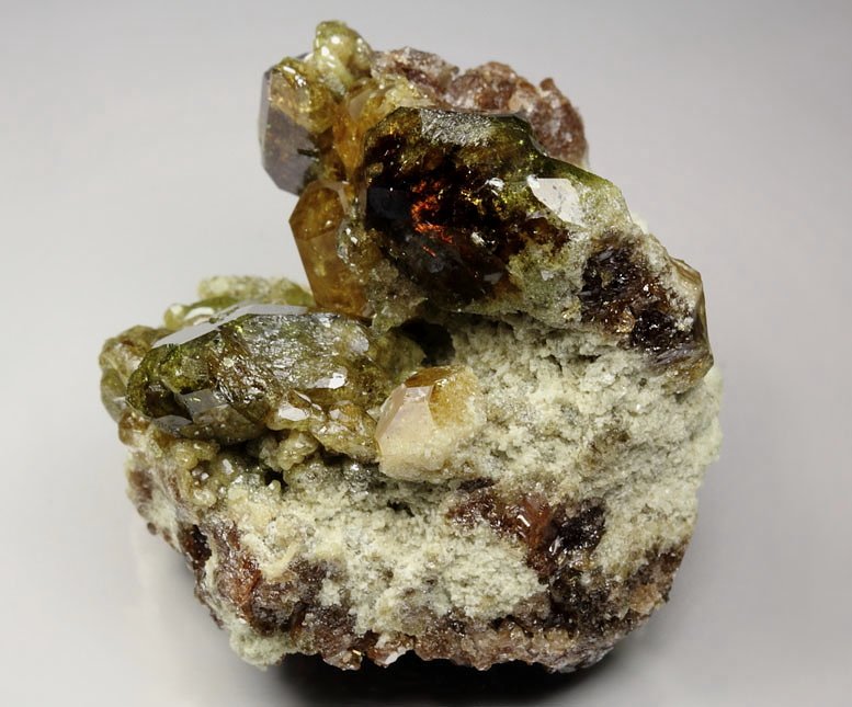 gem GARNET var. GROSSULAR, gem VESUVIANITE