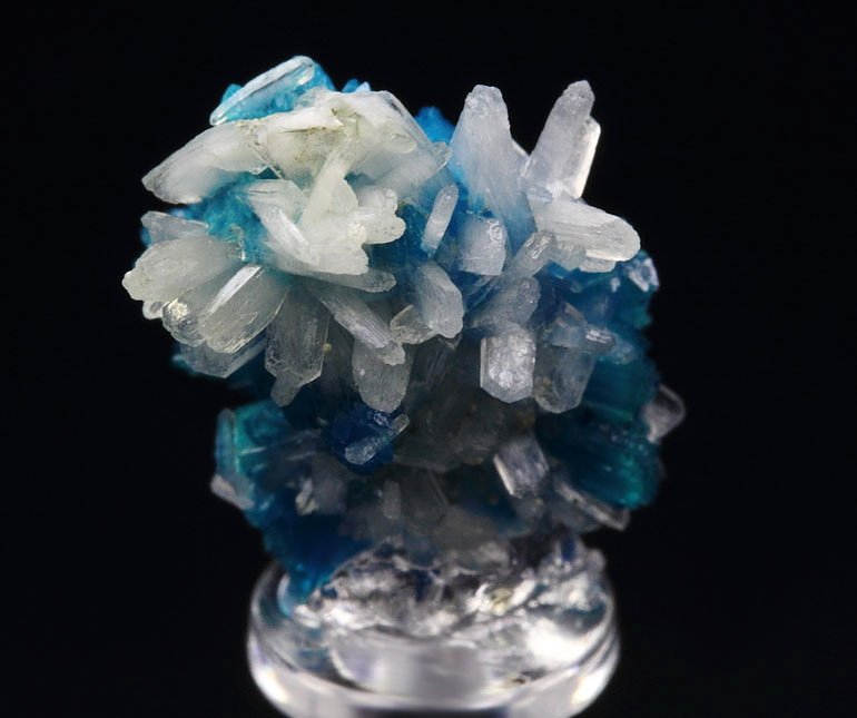 CAVANSITE, STILBITE