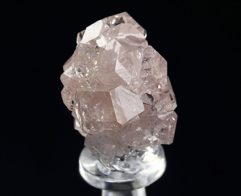 gem PINK GARNET var. GROSSULAR