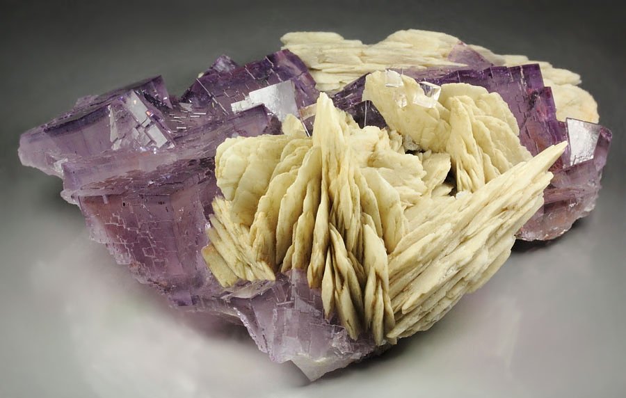 FLUORITE with PHANTOMS, BARYTE