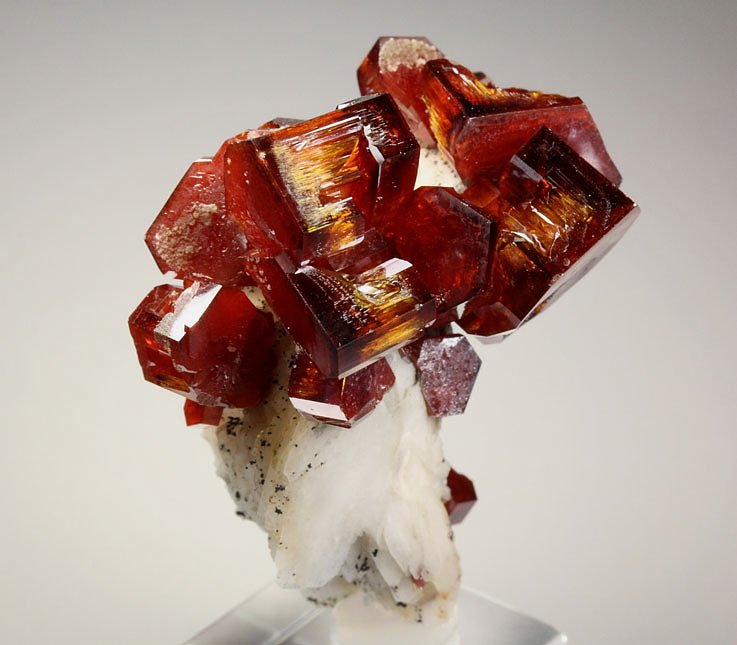 gemmy skeletal VANADINITE, BARYTE