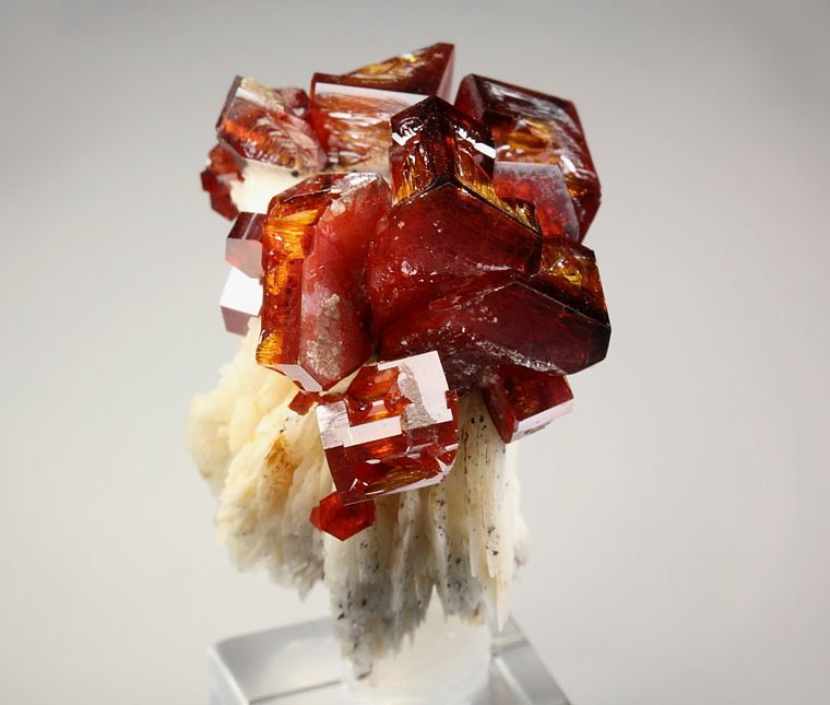 gemmy skeletal VANADINITE, BARYTE