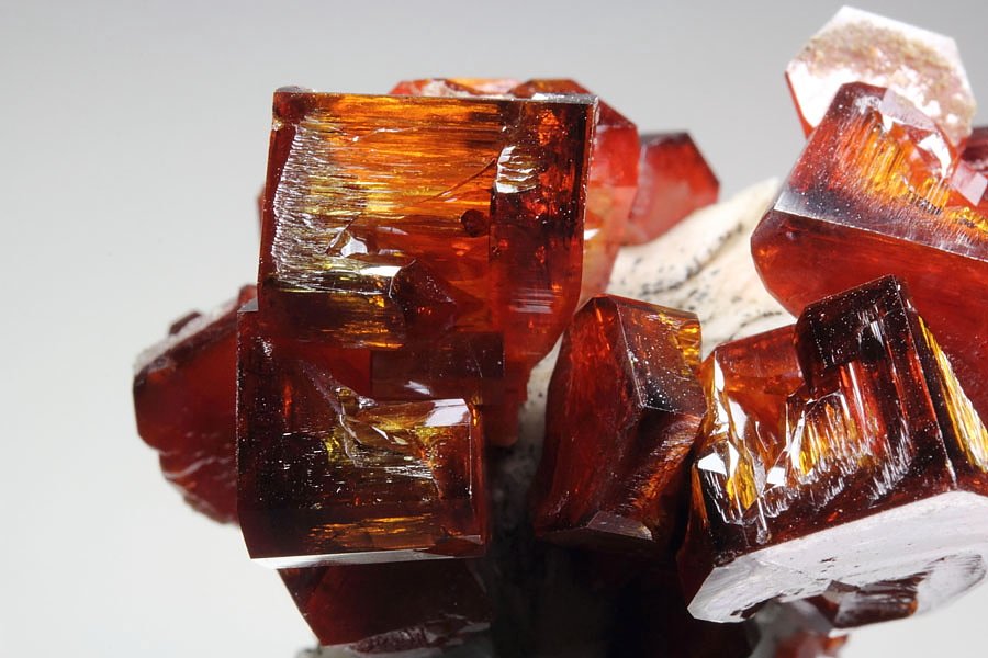 gemmy skeletal VANADINITE, BARYTE