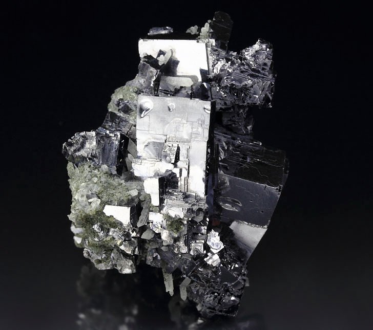 skeletal GALENA, QUARTZ