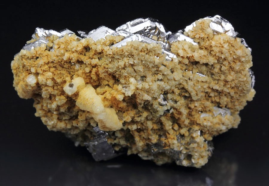 GALENA - SPINEL LAW TWIN, CALCITE