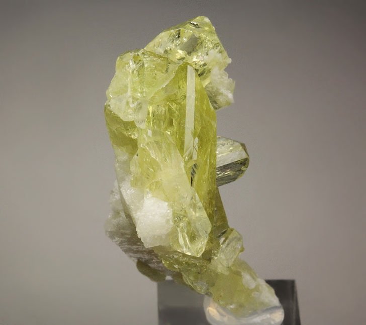 gem BRAZILIANITE, ALBITE