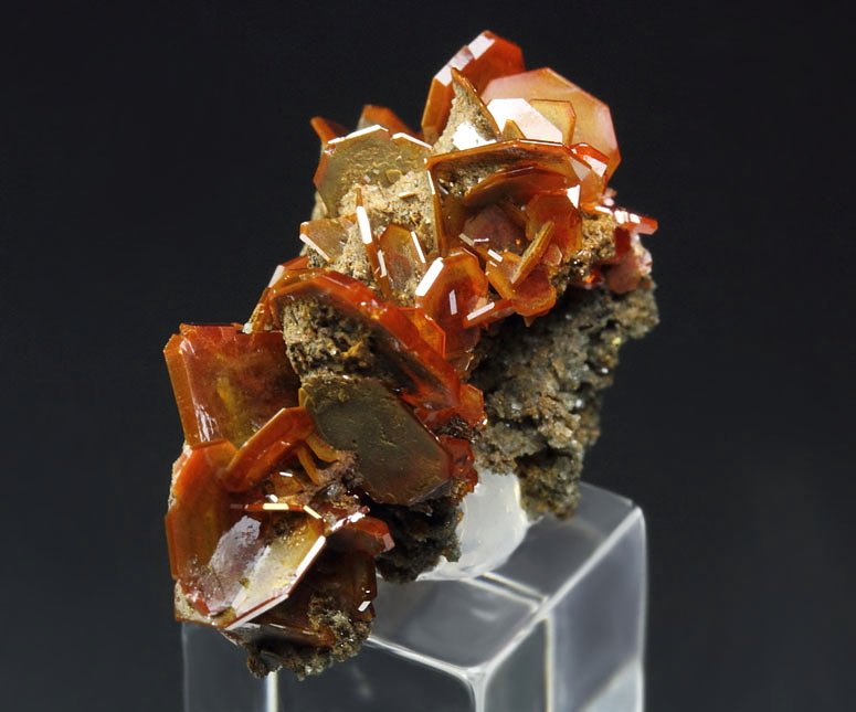 WULFENITE