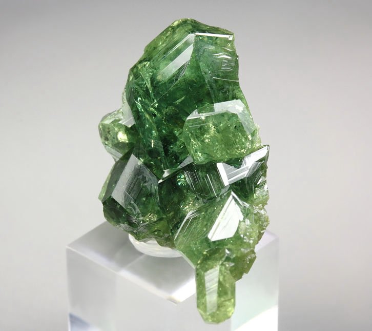 gem GARNET var. ANDRADITE var. DEMANTOID