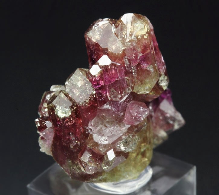 gem bi-terminated VESUVIANITE bi-color