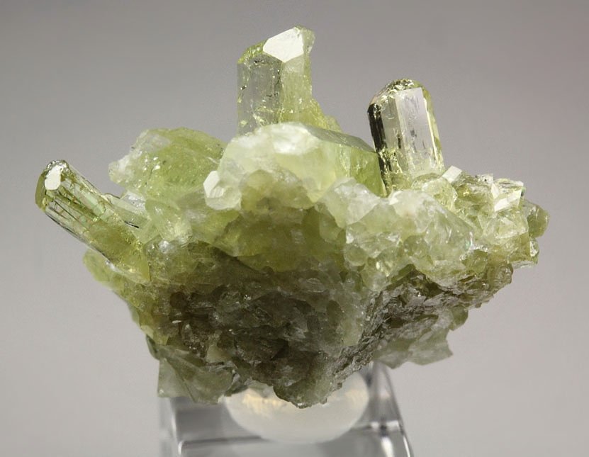 gem VESUVIANITE