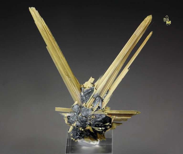 RUTILE, HEMATITE