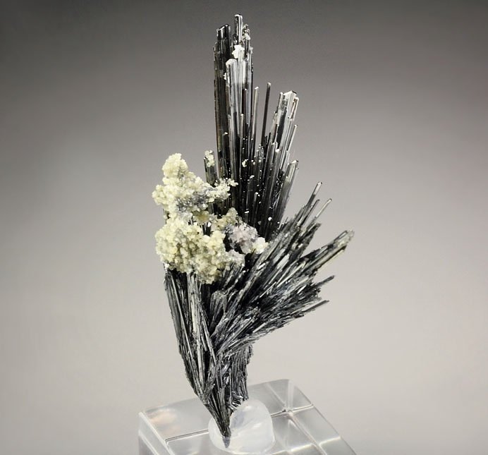 STIBNITE, SIDERITE