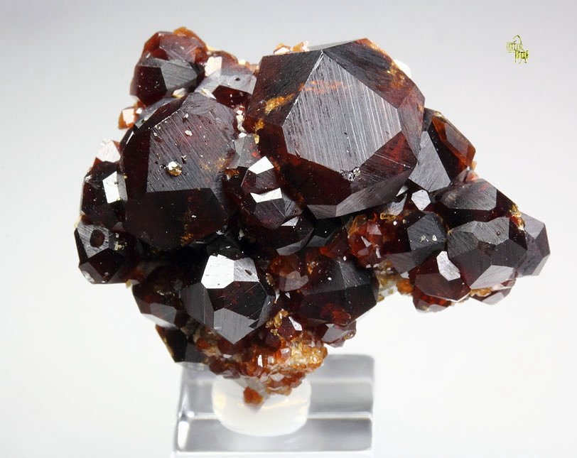 GARNET var. SPESSARTINE