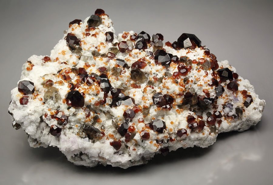 gemmy GARNET var. SPESSARTINE, QUARTZ var. SMOKY, FLUORITE