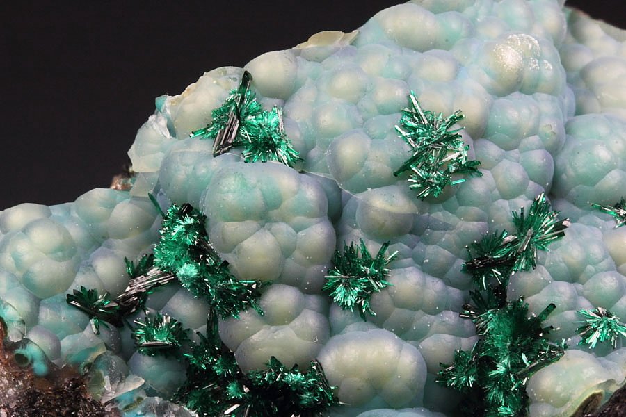 BROCHANTITE, CHALCEDONY, CHRYSOCOLLA