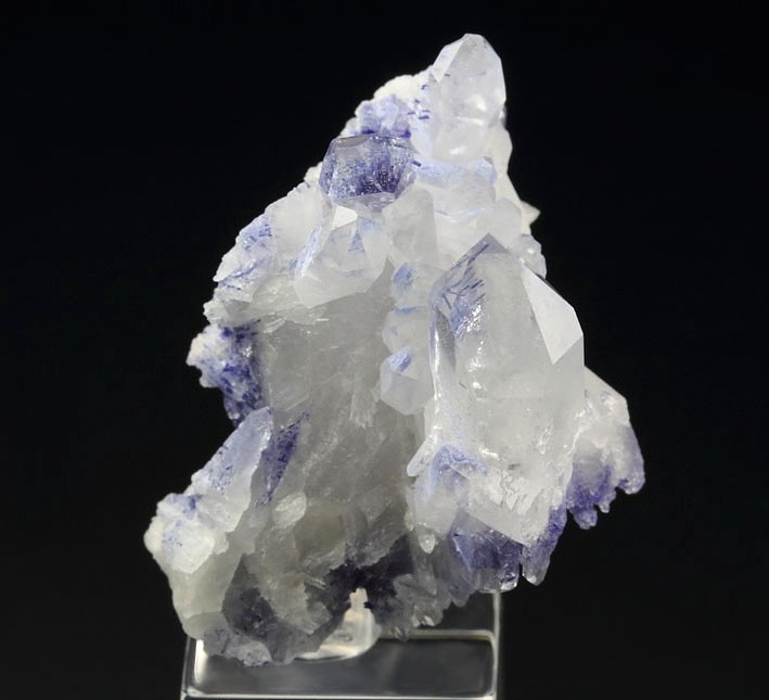 QUARTZ with DUMORTIERITE inclusions