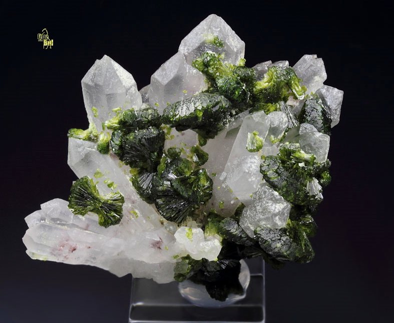 EPIDOTE, QUARTZ