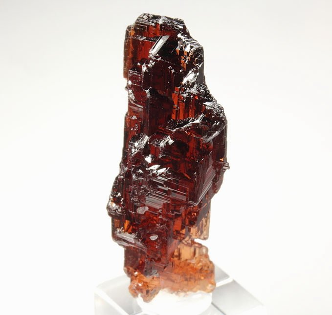 gem GARNET var. SPESSARTINE