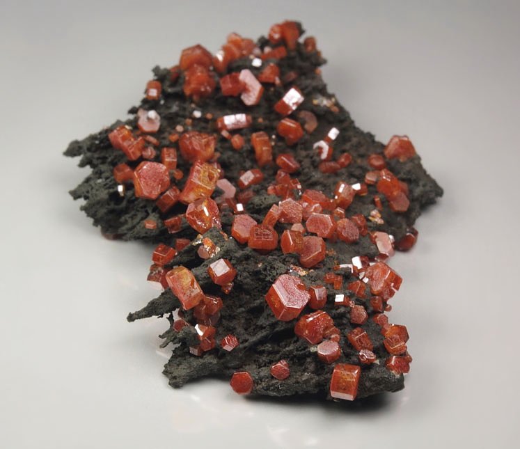 VANADINITE, GOETHITE