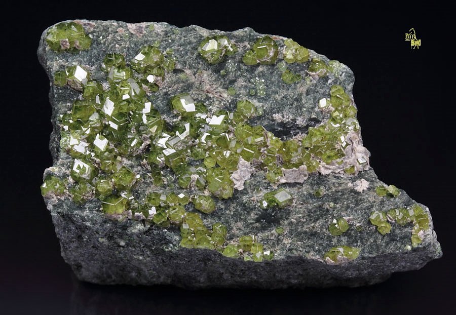 gem GARNET var. ANDRADITE var. DEMANTOID