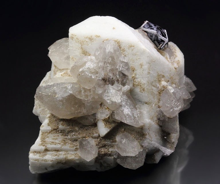 gemmy GARNET var. SPESSARTINE, FELDSPAR, QUARTZ