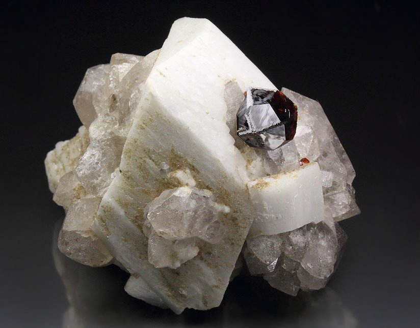 gemmy GARNET var. SPESSARTINE, FELDSPAR, QUARTZ