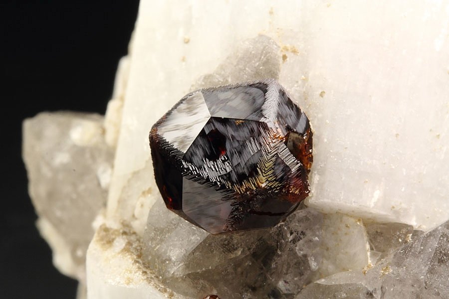 gemmy GARNET var. SPESSARTINE, FELDSPAR, QUARTZ