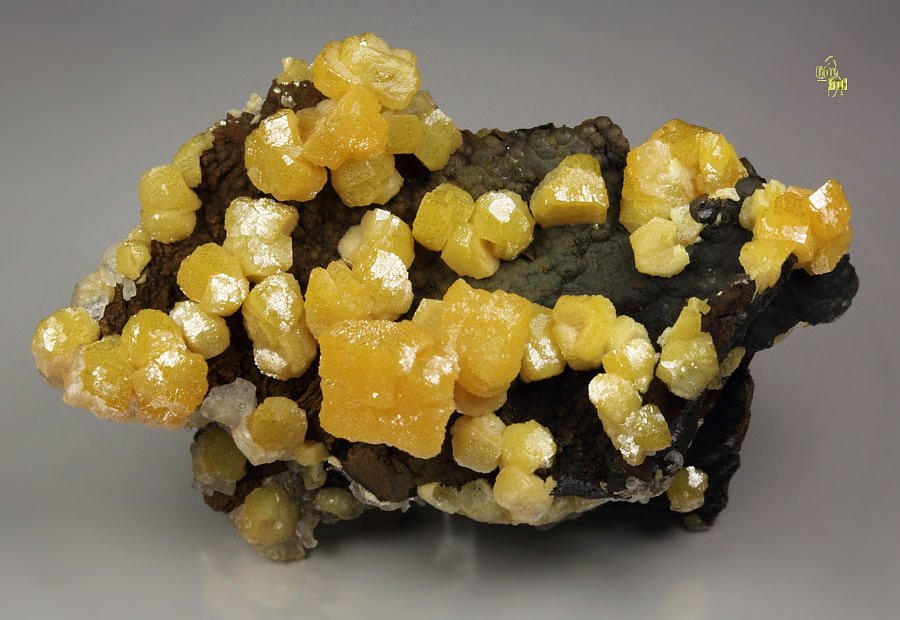 VANADINITE, GOETHITE