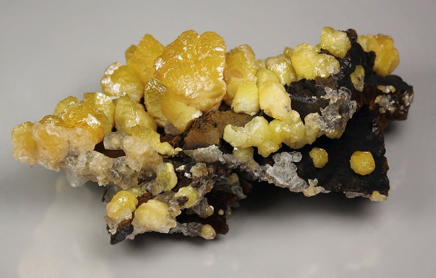 VANADINITE, GOETHITE