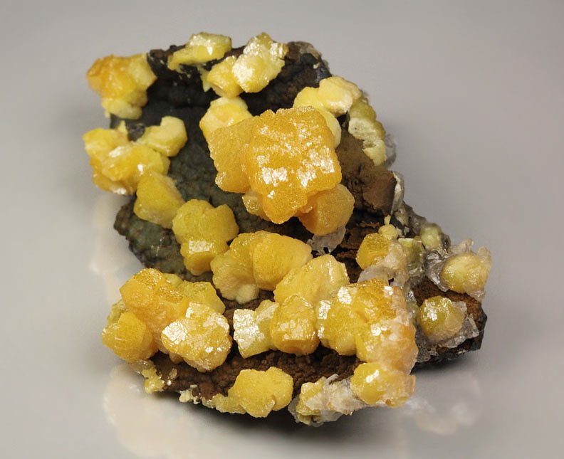 VANADINITE, GOETHITE