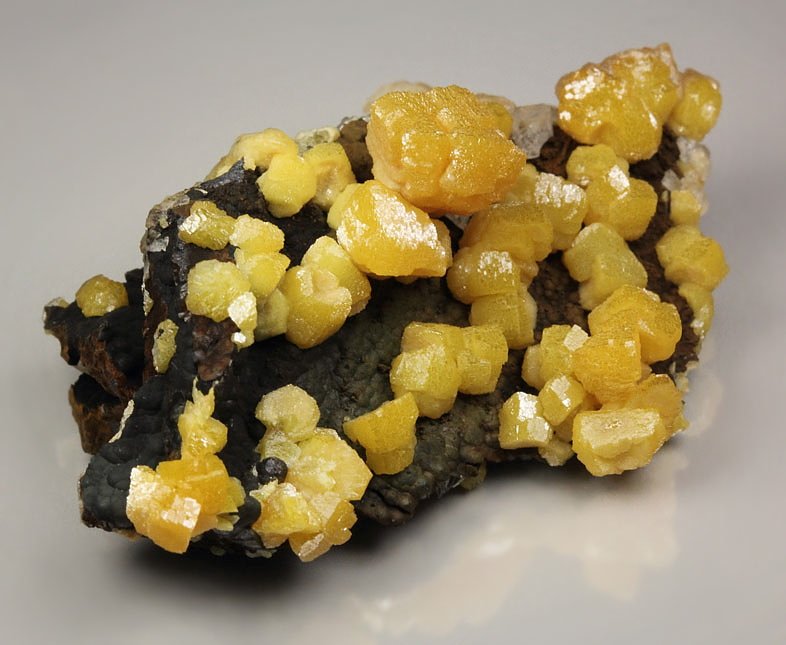 VANADINITE, GOETHITE