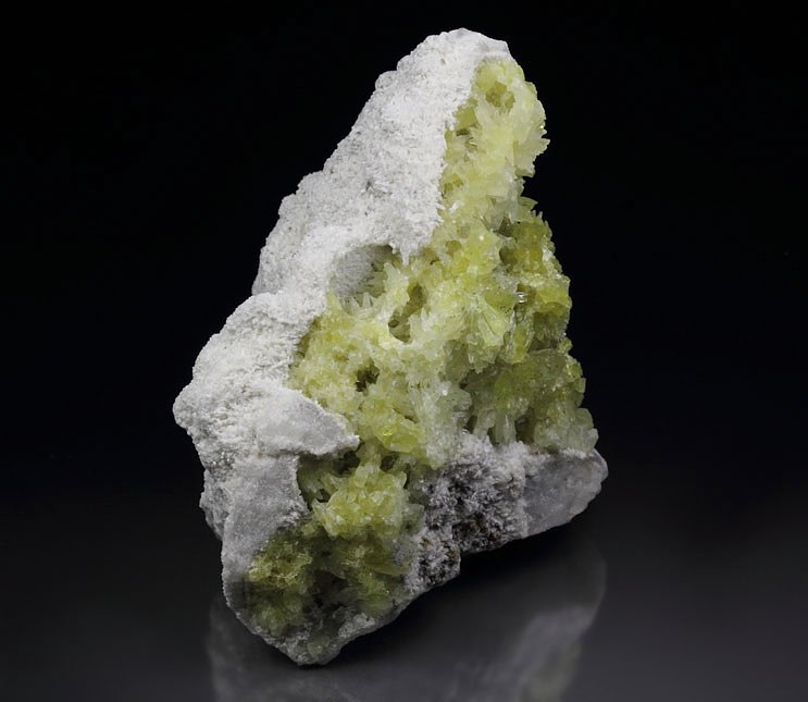 GONNARDITE epimorph after CALCITE, CALCITE