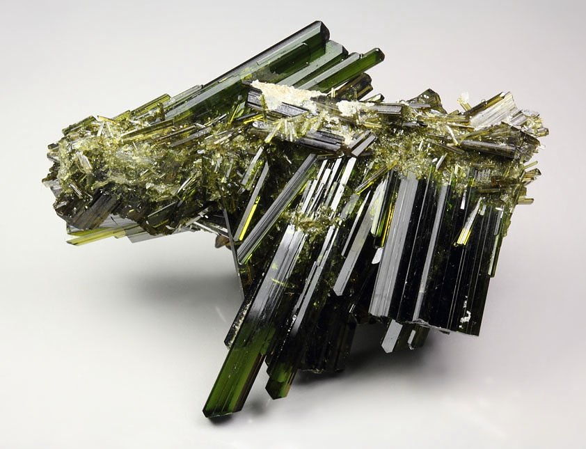 EPIDOTE