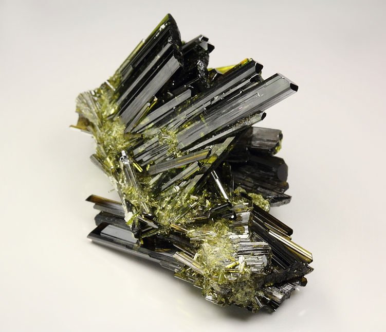 EPIDOTE