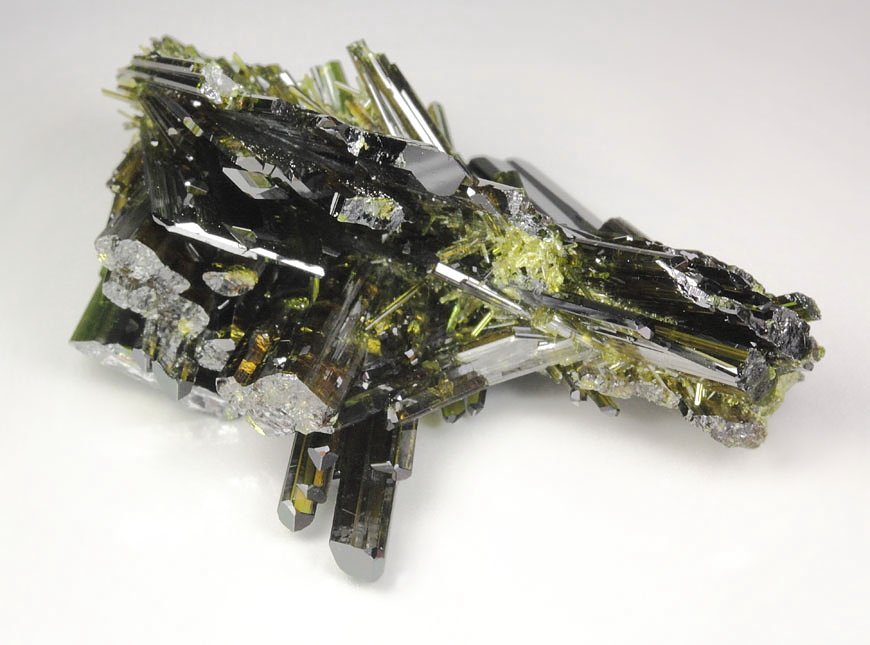 EPIDOTE