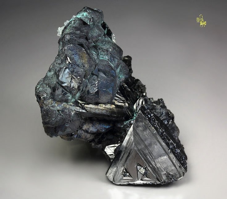 TETRAHEDRITE, CHALCOPYRITE, QUARTZ