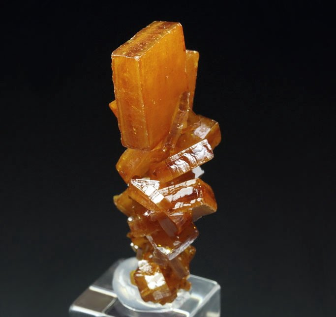 WULFENITE