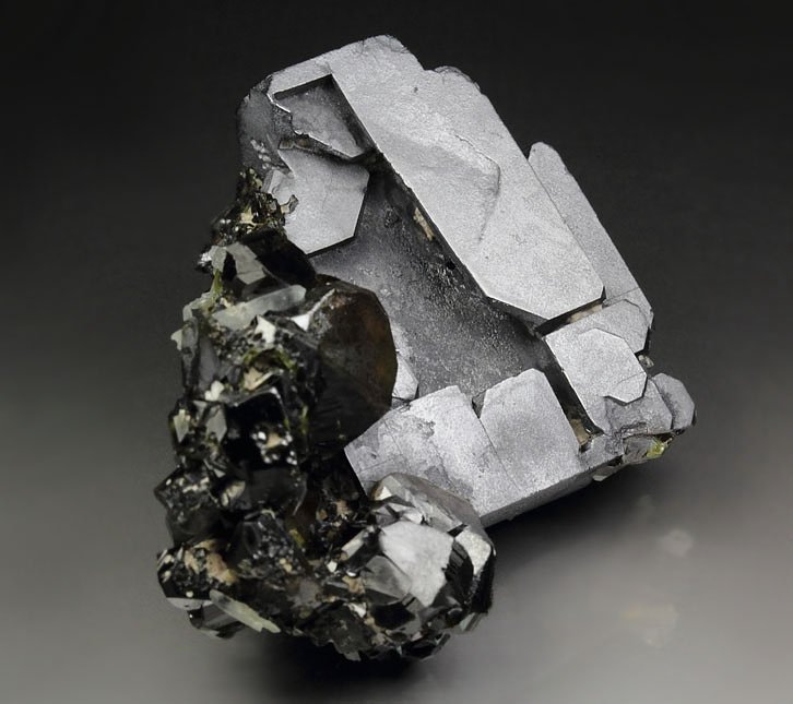 skeletal GALENA, gemmy SPHALERITE var. CLEIOPHANE, QUARTZ