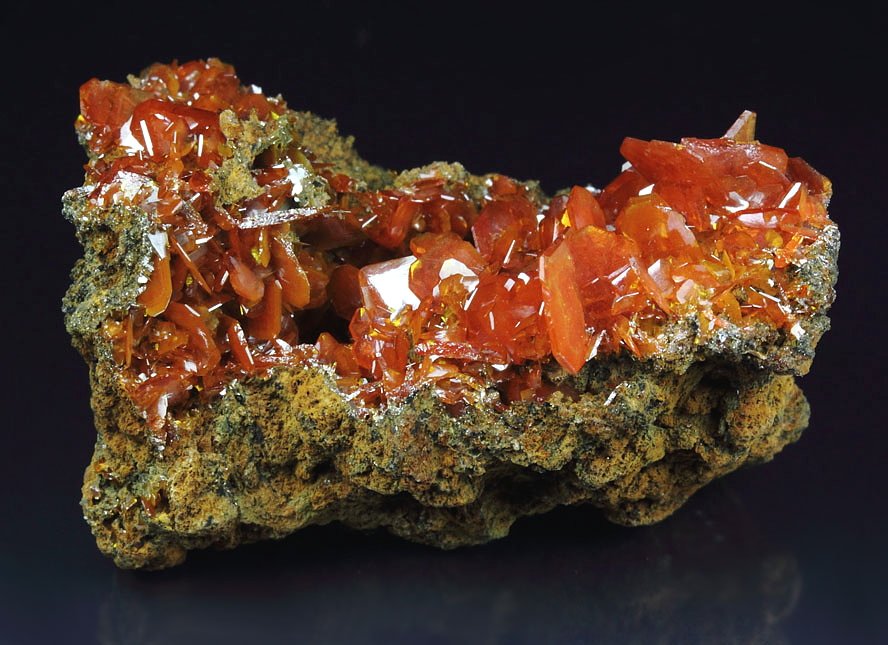 WULFENITE