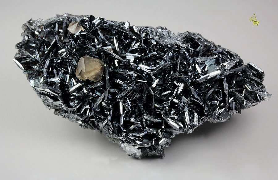 HEMATITE, QUARTZ