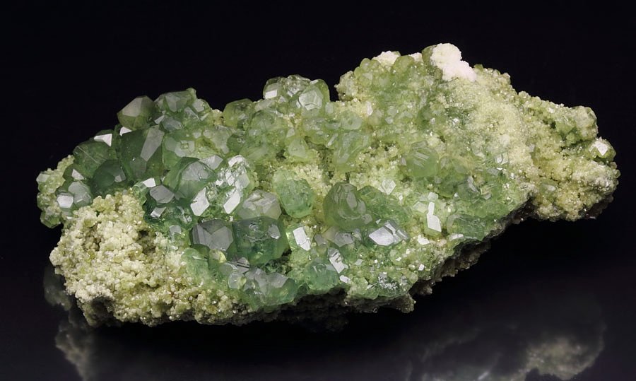 gem GARNET var. ANDRADITE var. DEMANTOID