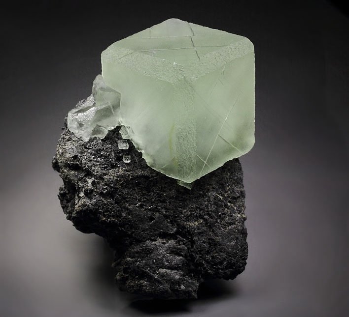 FLUORITE