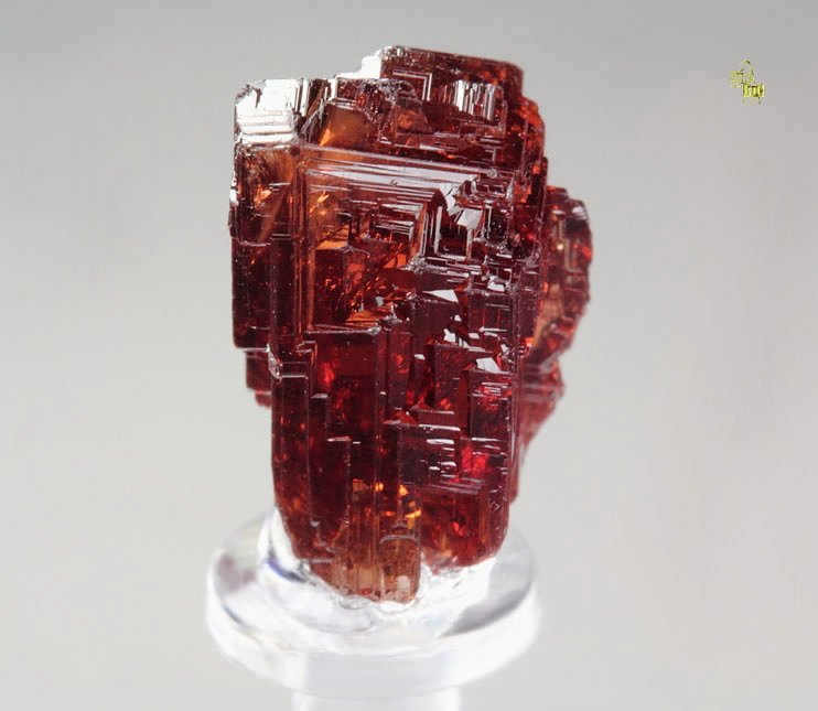 gem GARNET var. SPESSARTINE