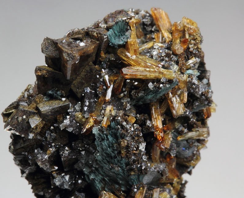 EOSPHORITE, GORMANITE, SIDERITE