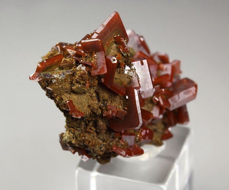 WULFENITE