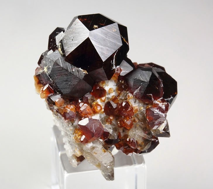 gemmy GARNET var. SPESSARTINE, QUARTZ var. SMOKY