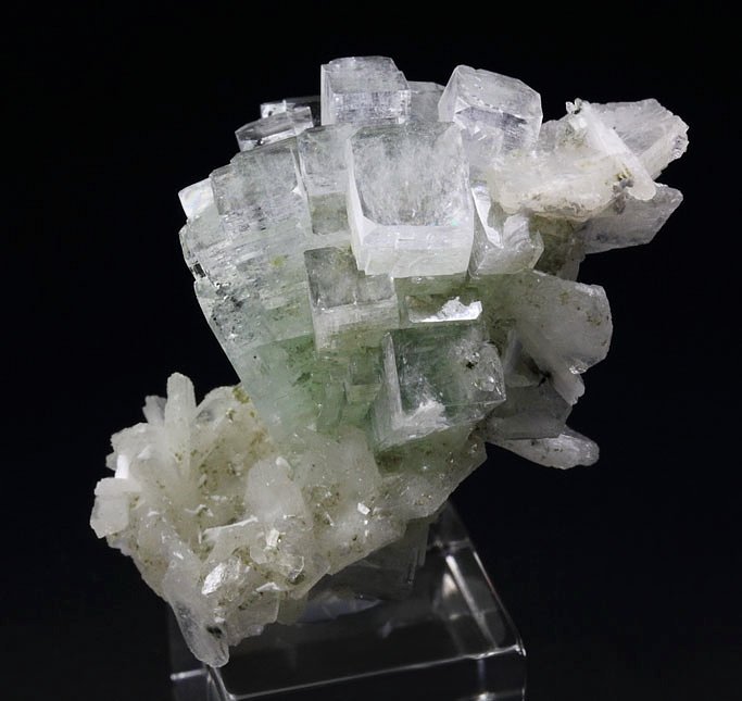 FLUORAPOPHYLLITE-(K) disco ball, STILBITE