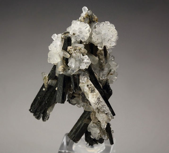 NATROLITE, AEGIRINE, MICROCLINE